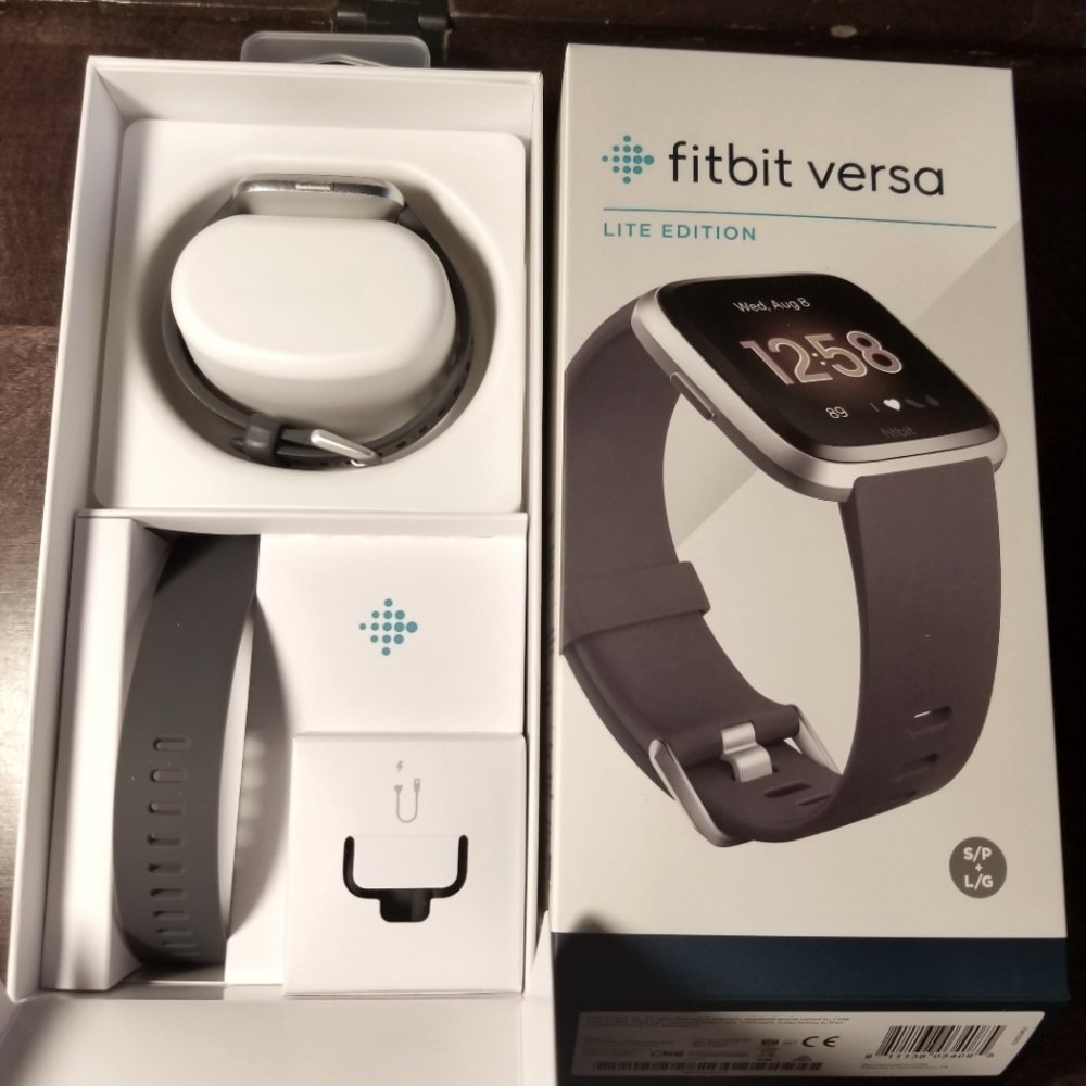 FitBit Versa Lite